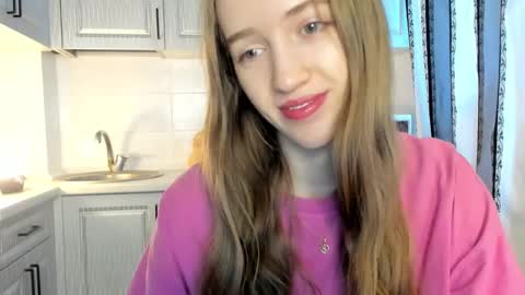  LESLIE   online show from December 2025 09:16:01 AM