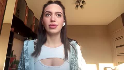 Leslie  online show from March 2026 01:17:01 PM