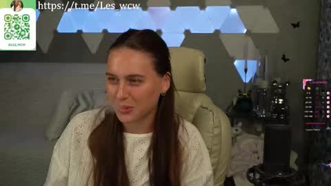 Snapshot of lesliekorfs chatting on September 2025 10:58:02 PM LeslieKorfs online show from September 2025 10:58:02 PM