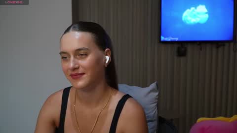 LeslieKorfs online show from June 2026 10:25:02 PM