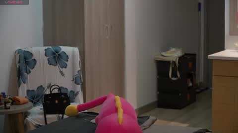 LeslieKorfs online show from July 2026 10:20:01 PM