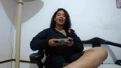 lesly online show from March 2025 02:04:02 AM