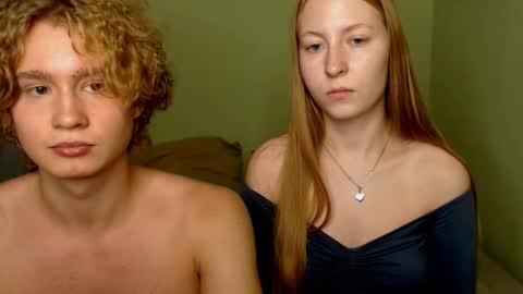 Snapshot of lessyxjhony chatting on September 2025 04:41:02 PM Alisa Jhony online show from September 2025 04:41:02 PM