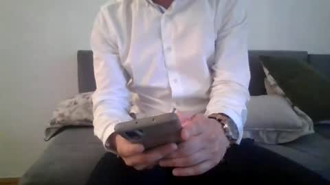 neoglo online show from June 2026 07:21:02 AM