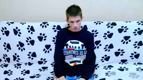 Snapshot of lester_broo chatting on February 2026 06:06:02 AM lester_broo online show from February 2026 06:06:02 AM