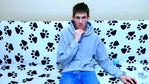 Snapshot of lester_broo chatting on February 2026 06:05:01 PM lester_broo online show from February 2026 06:05:01 PM