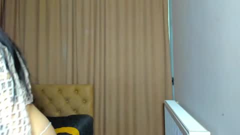 lesyaliss online show from May 2026 07:56:02 PM