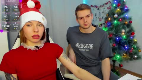 Snapshot of let_me_seee chatting on December 2024 08:25:02 PM Fiona online show from December 2024 08:25:02 PM