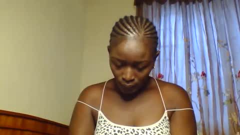 Letecia557422 online show from March 2025 07:10:01 AM