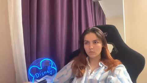 Milena online show from July 2026 06:17:02 PM