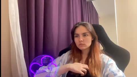 Milena online show from July 2026 06:17:01 PM