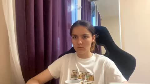 Milena online show from July 2026 04:27:02 PM