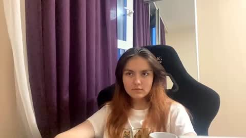 Milena online show from July 2026 04:39:33 PM