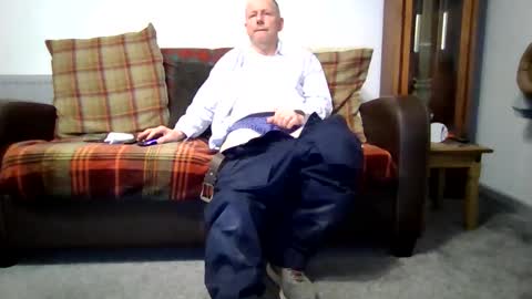 paul online show from February 2026 06:57:02 PM