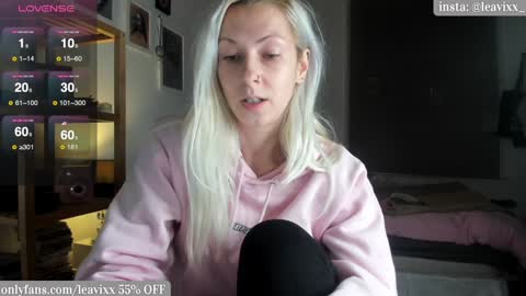 LeaVixx online show from December 2024 05:36:02 PM