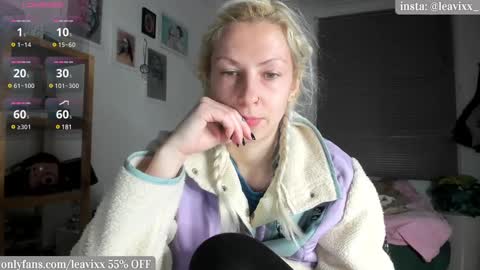 LeaVixx online show from March 2025 06:41:02 PM