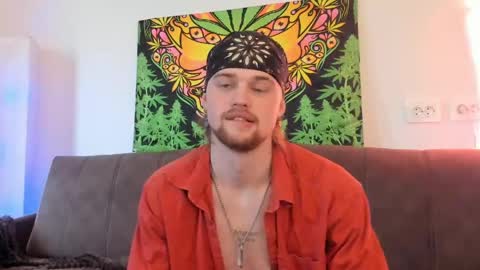 lev_miller online show from May 2026 05:26:02 AM