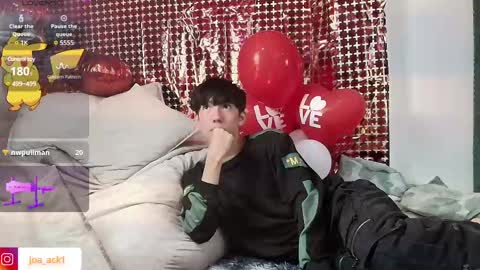 Snapshot of levi_ackermann1 chatting on February 2025 07:52:02 PM Levi online show from February 2025 07:52:02 PM