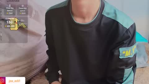 Snapshot of levi_ackermann1 chatting on February 2025 03:08:01 PM Levi online show from February 2025 03:08:01 PM