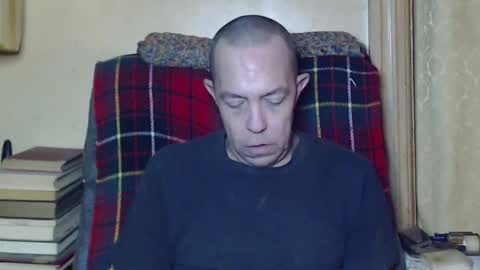 Snapshot of levon48 chatting on January 2025 01:11:02 AM levon48 online show from January 2025 01:11:02 AM