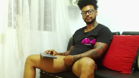 Snapshot of lewisstrong chatting on January 2025 12:06:02 AM Lewis Strong online show from January 2025 12:06:02 AM