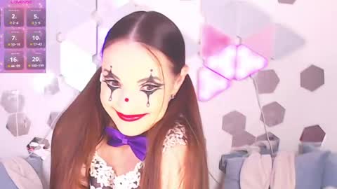 Alexia online show from April 2026 08:57:02 PM