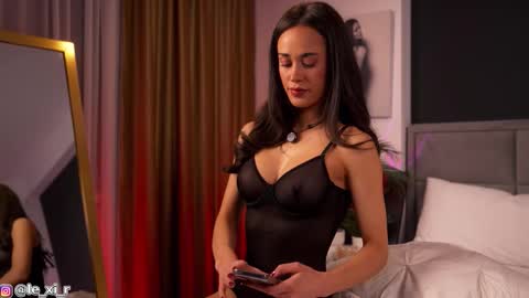 Snapshot of lexi_reed_ chatting on February 2026 04:34:02 PM Lexi Reed online show from February 2026 04:34:02 PM