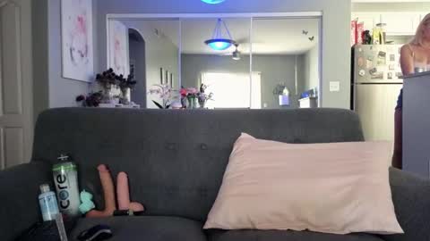 Lexi online show from September 2025 06:18:02 PM