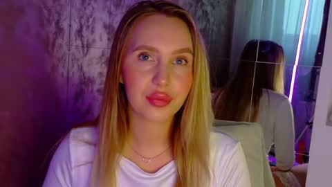 LEXXY online show from November 2025 05:50:02 AM