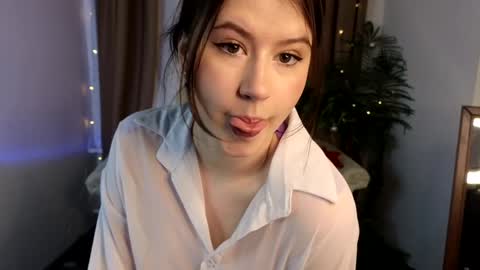 Vicki online show from January 2025 02:45:01 PM