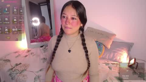 Snapshot of lexie_babe chatting on September 2025 06:00:01 PM Lexie Thompson 8pm 0000am -5 online show from September 2025 06:00:01 PM