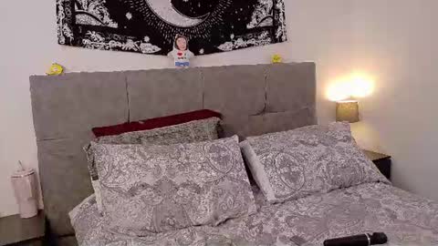 Lixie And Nte online show from June 2026 10:03:02 AM