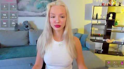 lexieblonde online show from June 2026 05:30:01 AM