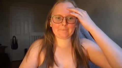 Snapshot of lexielilacs chatting on February 2025 10:59:01 PM lexie online show from February 2025 10:59:01 PM