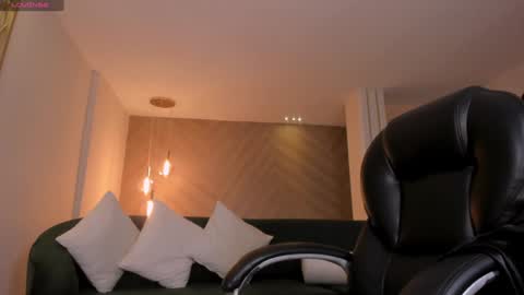 Snapshot of lexiewayne chatting on January 2025 03:49:01 PM Lexie online show from January 2025 03:49:01 PM