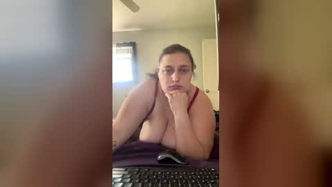 Snapshot of lexii132 chatting on April 2026 08:58:02 PM SoloAfterDark online show from April 2026 08:58:02 PM