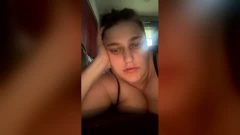 Snapshot of lexii132 chatting on May 2026 10:26:02 PM SoloAfterDark online show from May 2026 10:26:02 PM