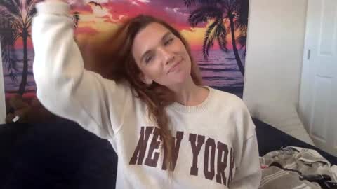 Snapshot of lexiial0 chatting on September 2025 03:56:02 PM Alexia L. online show from September 2025 03:56:02 PM