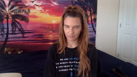 Snapshot of lexiial0 chatting on September 2025 03:03:01 PM Alexia L. online show from September 2025 03:03:01 PM