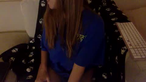 Snapshot of lexiial0 chatting on October 2025 03:40:01 AM Alexia L. online show from October 2025 03:40:01 AM