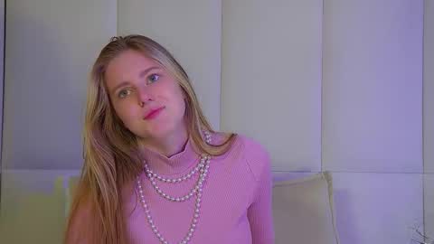 Lexi online show from September 2025 06:25:02 AM