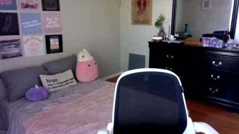 lexwyoex online show from September 2025 02:55:02 PM