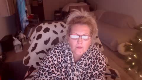 Hannah online show from January 2026 12:38:01 AM