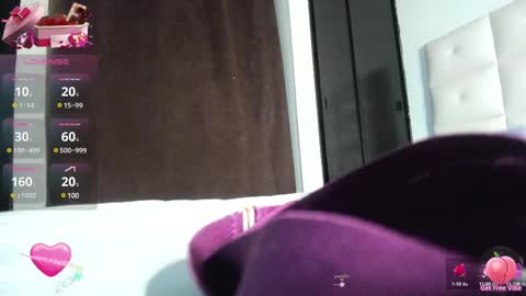 Snapshot of lexxi_ross chatting on February 2025 01:43:02 AM LEXXI online show from February 2025 01:43:02 AM