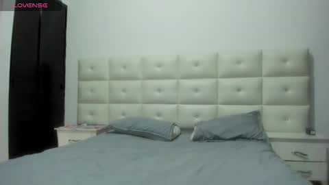 Snapshot of lexxi_ross chatting on October 2025 12:53:02 PM LEXXI online show from October 2025 12:53:02 PM