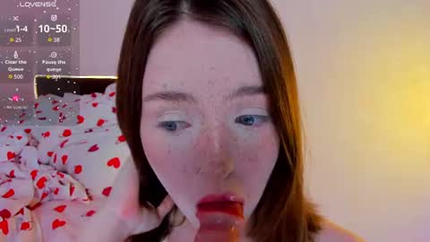 lexi miu online show from June 2026 08:35:02 PM