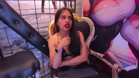 alexia and luu online show from September 2025 04:07:01 PM