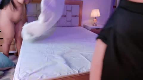 lexy and mia online show from May 2026 03:03:02 AM