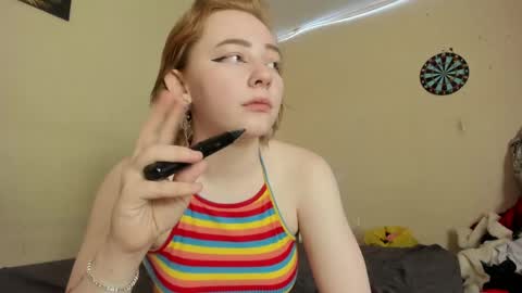 LexxxY online show from June 2026 06:19:02 AM