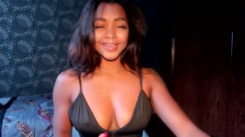 Snapshot of lexy_squirt_queen chatting on September 2025 02:43:02 PM LEXY - Independent account online show from September 2025 02:43:02 PM